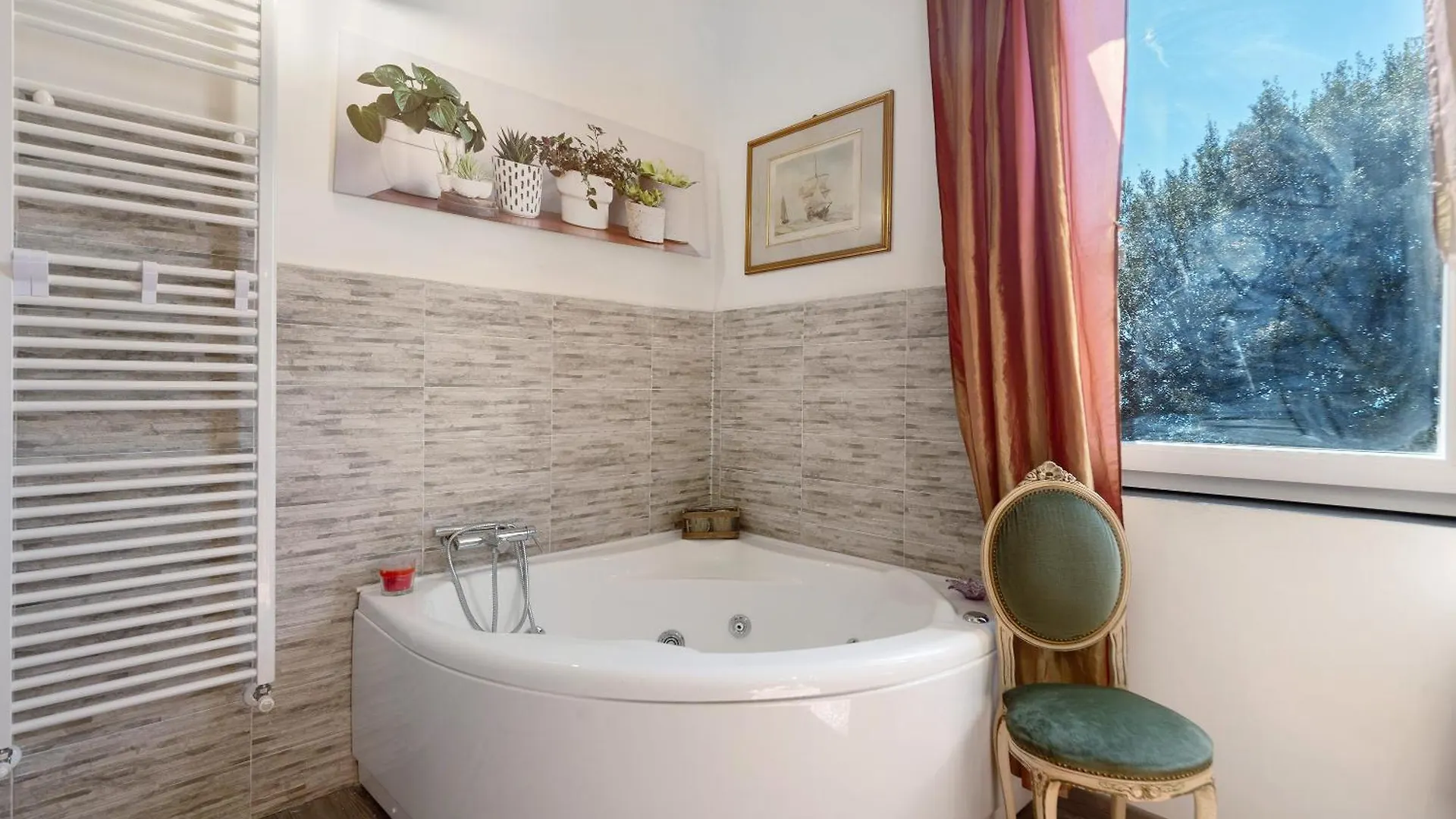 Paradise Suite Sori 0*,